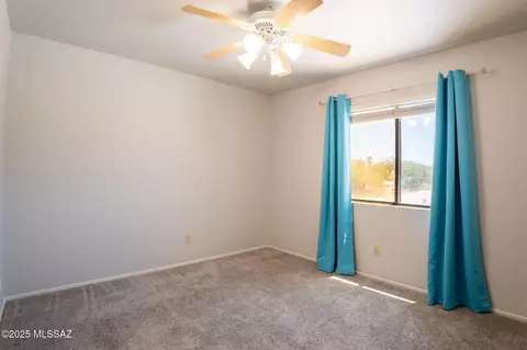 Bedroom - 9531 E Lochnay Ln, Tucson, AZ 85747 photo 3 of 4