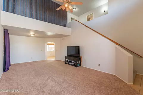 Living - 9531 E Lochnay Ln, Tucson, AZ 85747 photo 1 of 3