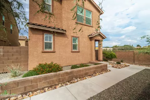 Other - 1126 E Cairn St, Tucson, AZ 85719 photo 1 of 15