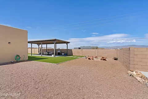 Exterior - 3337 E Wet Sand Pl, Vail, AZ 85641 photo 9 of 10