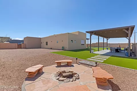 Exterior - 3337 E Wet Sand Pl, Vail, AZ 85641 photo 8 of 10