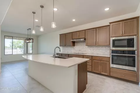 2559 E Wrightson View Dr, Green Valley, AZ 85614 photo 14