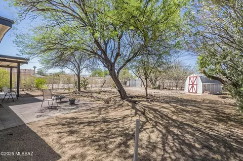 Exterior - 915 E Hampton St, Tucson, AZ 85719 photo 8 of 8