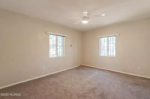 Bedroom - 915 E Hampton St, Tucson, AZ 85719 photo 4 of 6