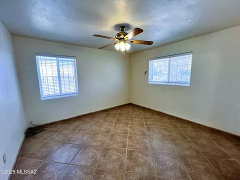 6071 E 27th St, Tucson, AZ 85711 photo 22