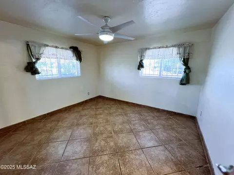 6071 E 27th St, Tucson, AZ 85711 photo 23