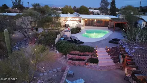 3086 W Avenida Cresta, Tucson, AZ 85745