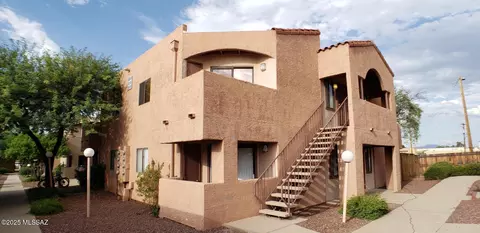 1745 E Glenn St # 5, Tucson, AZ 85719