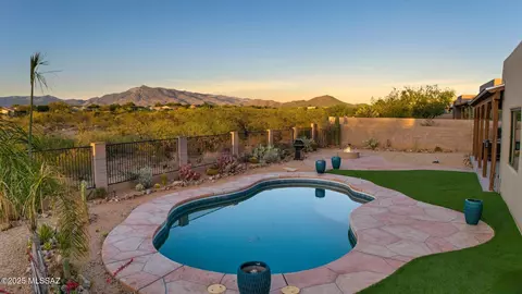 9941 S Placita De La Bondad, Vail, AZ 85641