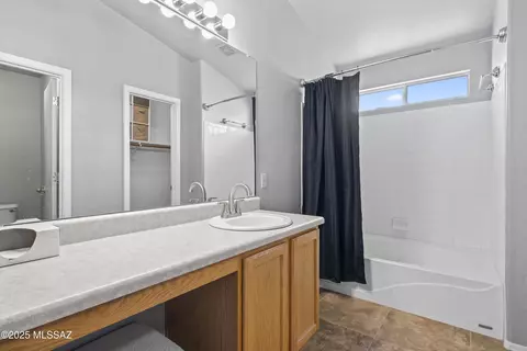 Bath - 8807 S Desert Rainbow Dr, Tucson, AZ 85747 photo 1 of 3