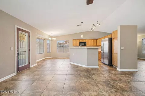 7925 S Danforth Ave, Tucson, AZ 85747 photo 6