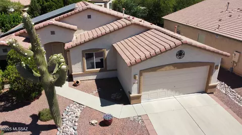 5462 W Red Rock Ridge St, Tucson, AZ 85742