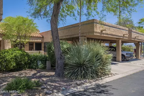 3071 E Winterhaven Dr, Tucson, AZ 85716