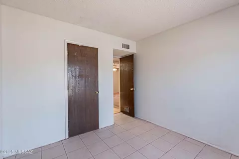 2226 E Jasmine Dr, Tucson, AZ 85706 photo 28