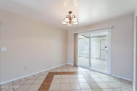 2226 E Jasmine Dr, Tucson, AZ 85706 photo 11