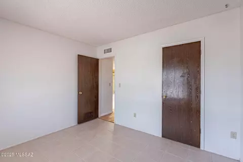 2226 E Jasmine Dr, Tucson, AZ 85706 photo 27