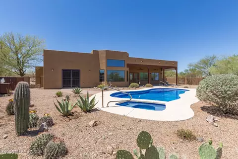 14421 E Lochel Canyon Trl, Vail, AZ 85641