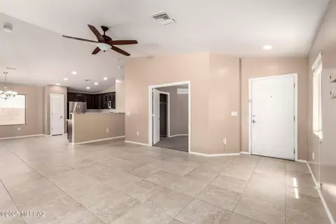 Living - 4099 E Shadow Branch Dr, Tucson, AZ 85756 photo 3 of 5