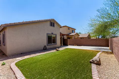 Exterior - 4099 E Shadow Branch Dr, Tucson, AZ 85756 photo 4 of 5