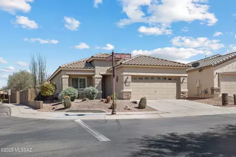 1255 W Calle Luis Maria, Sahuarita, AZ 85629