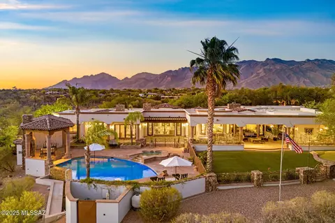 4615 N Placita Roca Blanca, Tucson, AZ 85718