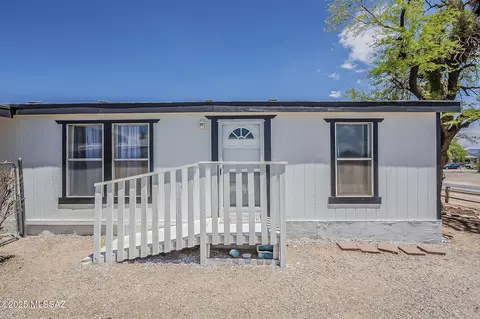 13521 N Warfield Cir, Marana, AZ 85658