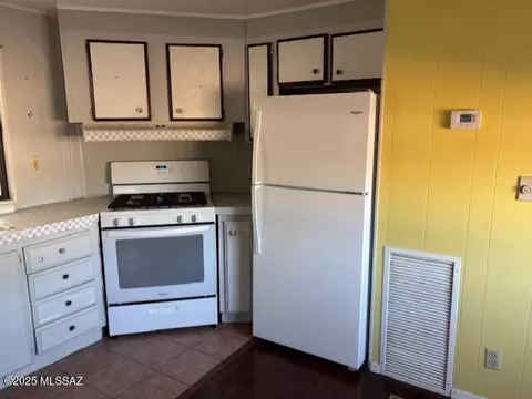 3176 W Robin Rd, Benson, AZ 85602 photo 8