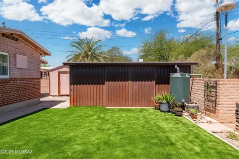 Exterior - 3225 Elida St, Tucson, AZ 85716 photo 6 of 15