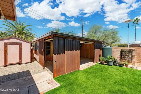 Exterior - 3225 Elida St, Tucson, AZ 85716 photo 8 of 15