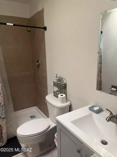 321-323 E Olive St, Tucson, AZ 85706 photo 9