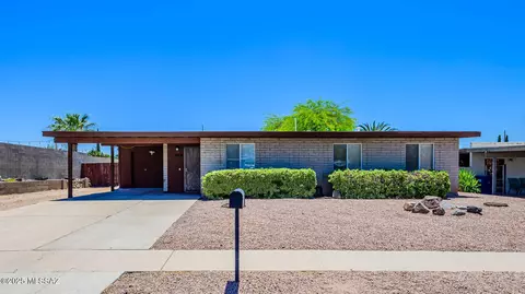 7464 E Vancouver Dr, Tucson, AZ 85730