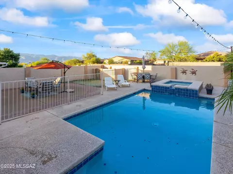 Exterior - 9880 E Cisco Ct, Tucson, AZ 85748 photo 4 of 5