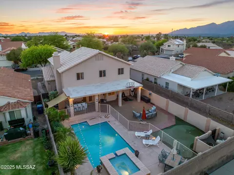 View/Area - 9880 E Cisco Ct, Tucson, AZ 85748 photo 4 of 5