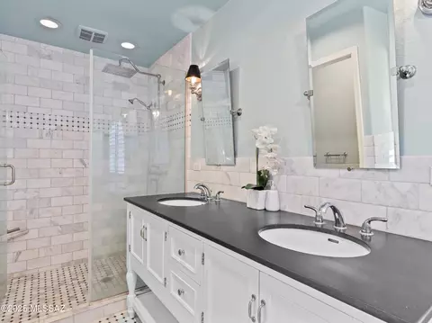 Bath - 9880 E Cisco Ct, Tucson, AZ 85748 photo 1 of 4
