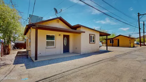 1301 W Franklin St, Tucson, AZ 85745