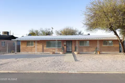 3010 E Sylvia St, Tucson, AZ 85716