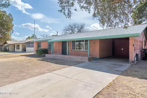 2702 E Prince Rd, Tucson, AZ 85716