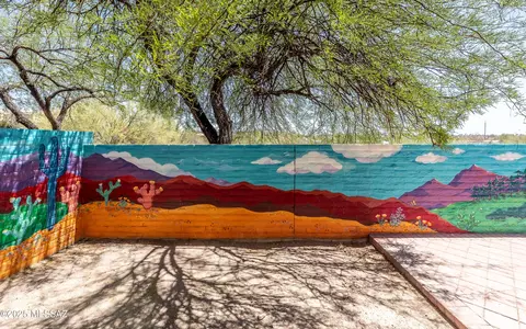 Exterior - 7756 E 3rd St, Tucson, AZ 85710 photo 5 of 7