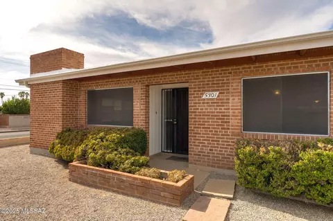 5301 E 4th St, Tucson, AZ 85711 photo 3