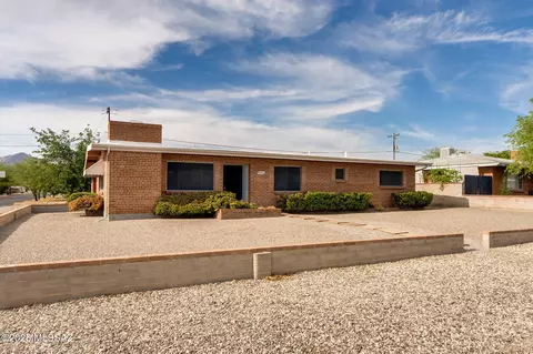 5301 E 4th St, Tucson, AZ 85711