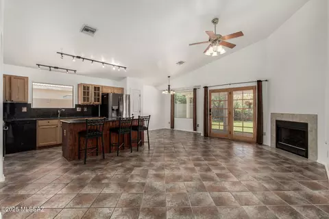 7620 S Sugarberry Dr, Tucson, AZ 85747 photo 13