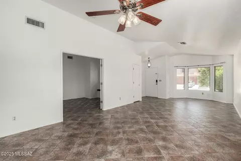 7620 S Sugarberry Dr, Tucson, AZ 85747 photo 5