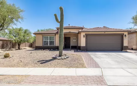 13570 E Hampden Green Way, Vail, AZ 85641
