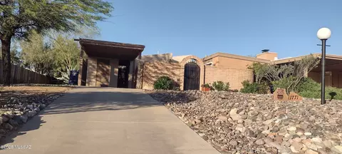 1771 S Desert Vista Dr, Tucson, AZ 85748