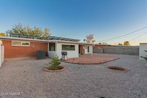 Exterior - 7267 Eastview Dr, Tucson, AZ 85710 photo 8 of 8