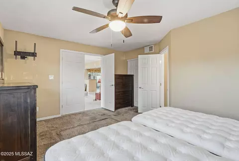 Bedroom - 5818 E 19th St, Tucson, AZ 85711 photo 5 of 7