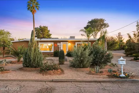 Exterior - 5818 E 19th St, Tucson, AZ 85711 photo 1 of 8