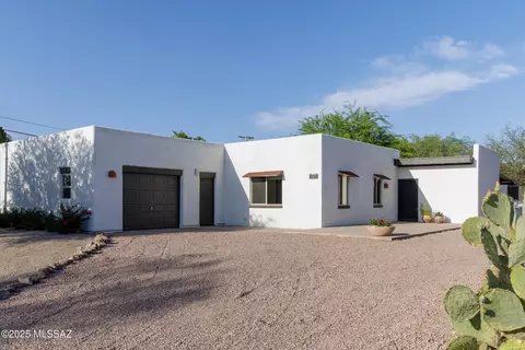 463 S La Jolla Ave, Tucson, AZ 85711