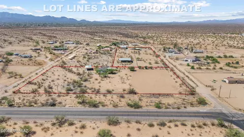8720 N Sanders Rd, Tucson, AZ 85743
