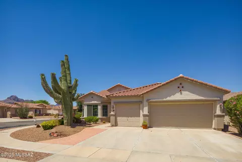 9345 N Cottage Garden Pl, Tucson, AZ 85743